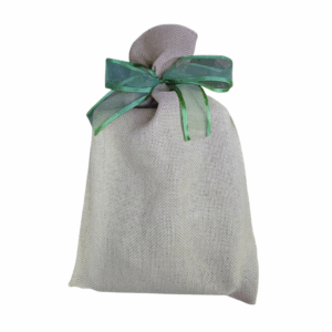 saco de juta natural 30 X 44 cm + laço verde